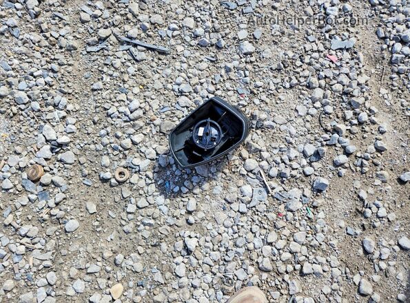 1FMCU0HD0JUB80790 2018 FORD ESCAPE Black Widok komory silnika
