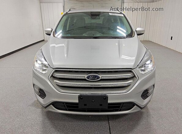 1FMCU0J97KUA35754 2019 FORD ESCAPE Silver Vista frontal