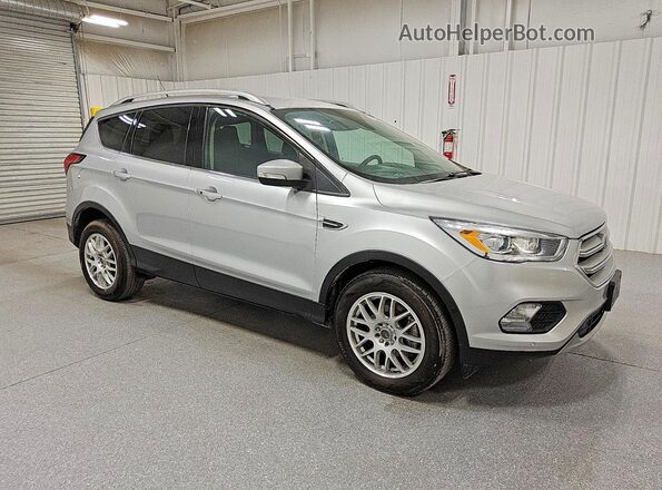 1FMCU0J97KUA35754 2019 FORD ESCAPE Silver Delantero derecho