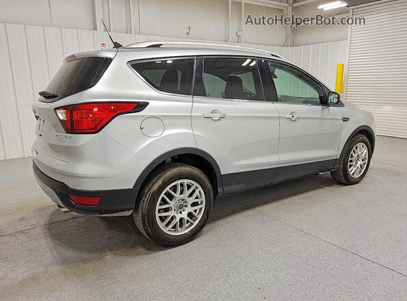 1FMCU0J97KUA35754 2019 FORD ESCAPE Silver Trasero derecho