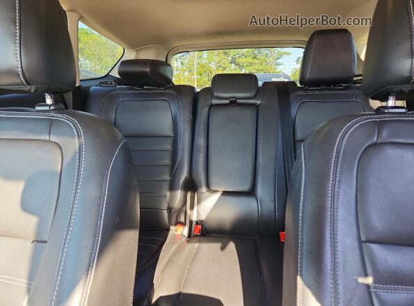 1FMCU0JD2HUA46741 2017 FORD ESCAPE Синий Вид задних сидений