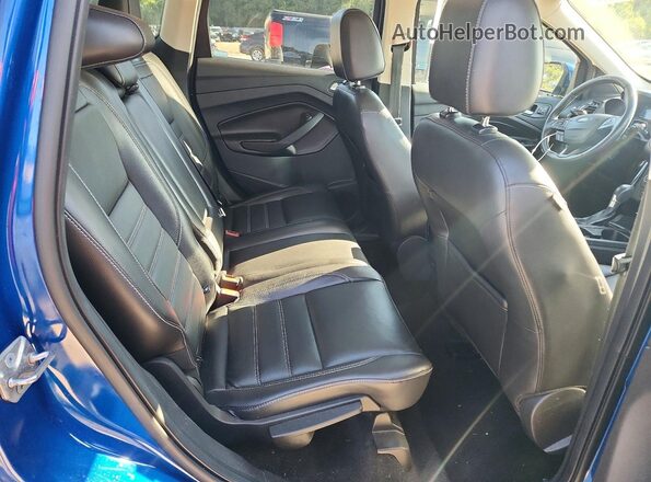 1FMCU0JD2HUA46741 2017 FORD ESCAPE Синий Вид задней части салона