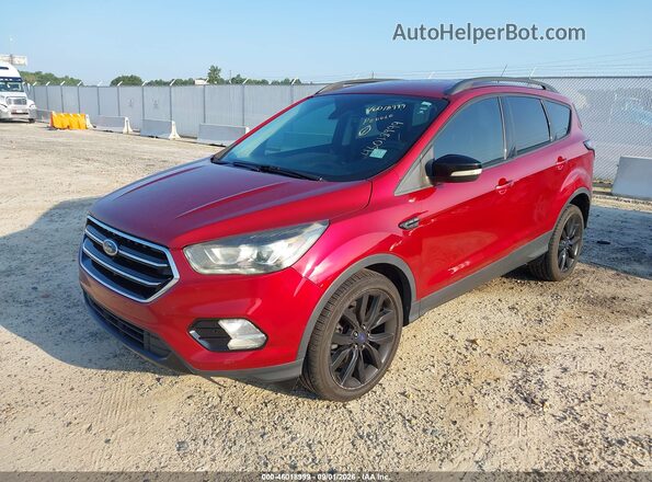 1FMCU0JD8HUA09063 2017 FORD ESCAPE Красный Передняя левая четверть