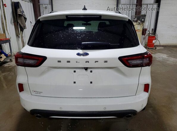 1FMCU0MN2RUA91913 2024 FORD ESCAPE White Rear view