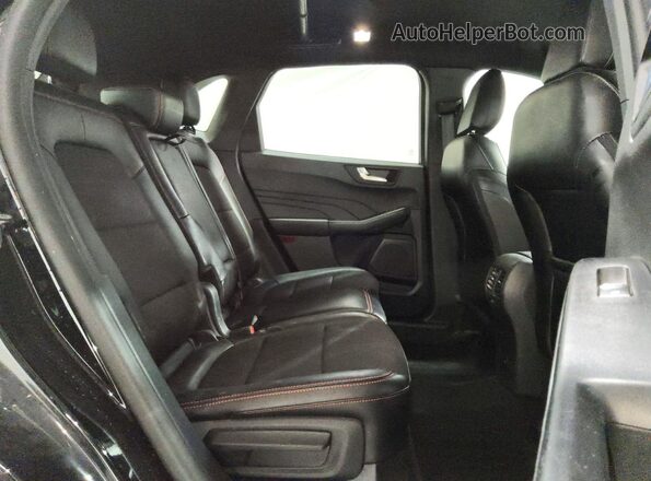 1FMCU0MN5RUA44830 2024 FORD ESCAPE Черный Вид задней части салона