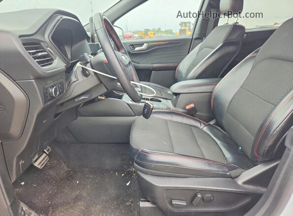 1FMCU0MN8PUA79570 2023 FORD ESCAPE White Вид салону спереду