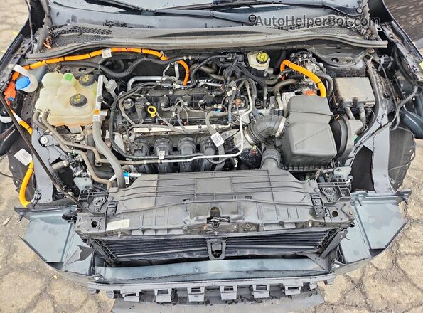 1FMCU9BZ2LUC49054 2020 FORD ESCAPE Black ძრავის განყოფილების ხედი