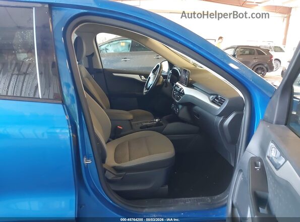 1FMCU9BZ5LUB75225 2020 FORD ESCAPE Синий Вид салона спереди