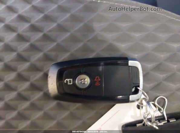 1FMCU9BZ5LUB75225 2020 FORD ESCAPE Синий Вид панели приборов