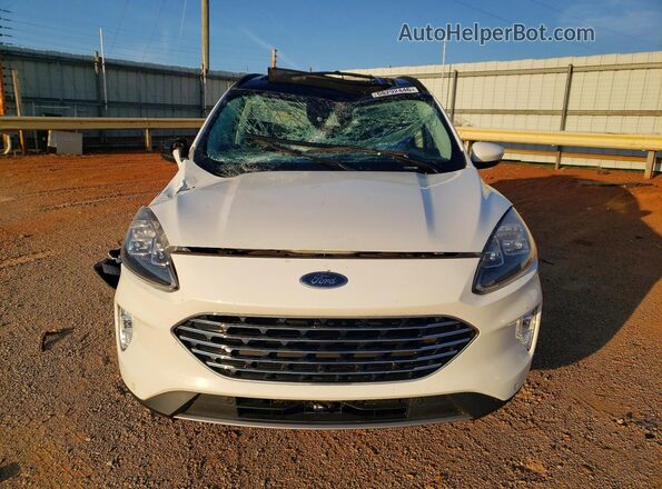 1FMCU9DZ0MUA40359 2021 FORD ESCAPE Белый Вид спереди