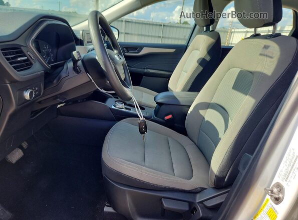 1FMCU9F69NUB00112 2022 FORD ESCAPE White Front interior view