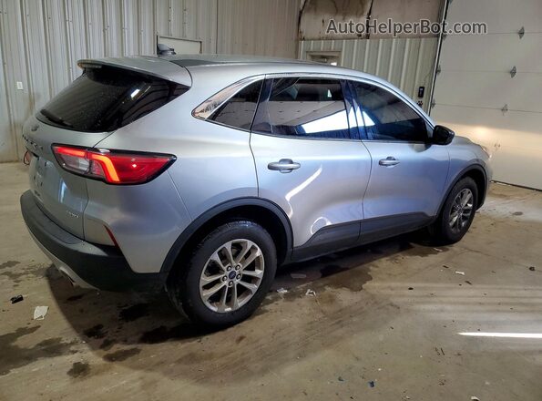 1FMCU9G68NUB53835 2022 FORD ESCAPE Серебряный Задняя правая четверть