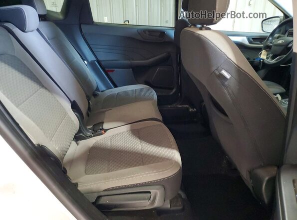 1FMCU9G6XNUB14499 2022 FORD ESCAPE White Rear interior view