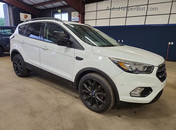 1FMCU9G99HUD98979 2017 FORD ESCAPE White Առջևի աջ