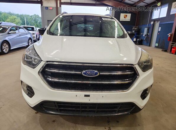 1FMCU9G99HUD98979 2017 FORD ESCAPE White Դիմացի տեսք