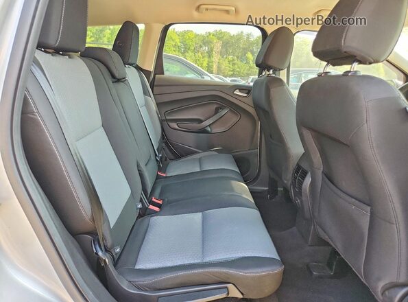 1FMCU9GD0HUB45988 2017 FORD ESCAPE Silver უკანა სალონის ხედი