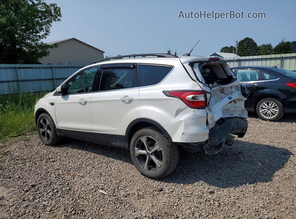 1FMCU9GD3HUA96981 2017 FORD ESCAPE Белый Задняя левая четверть