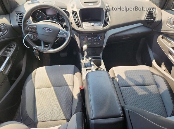 1FMCU9GD3HUA96981 2017 FORD ESCAPE Белый Вид панели приборов