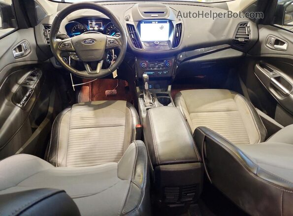 1FMCU9GD3HUC09943 2017 FORD ESCAPE Белый Вид панели приборов