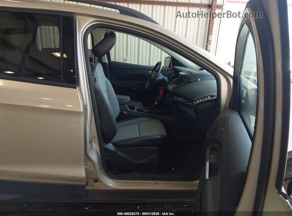 1FMCU9GD3JUC10421 2018 FORD ESCAPE Gold Vista interior delantera