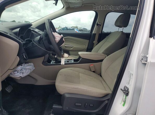 1FMCU9GD4HUC40604 2017 FORD ESCAPE White Սալոնի դիմացի տեսք