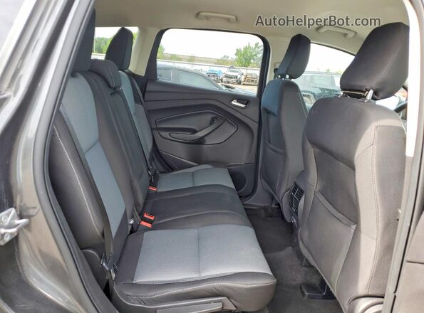 1FMCU9GD4JUD29496 2018 FORD ESCAPE Серый Вид задней части салона