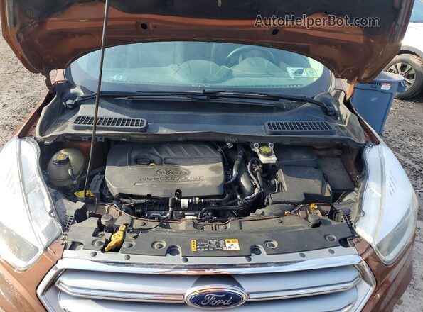 1FMCU9GD5HUF01013 2017 FORD ESCAPE Orange Engine compartment view