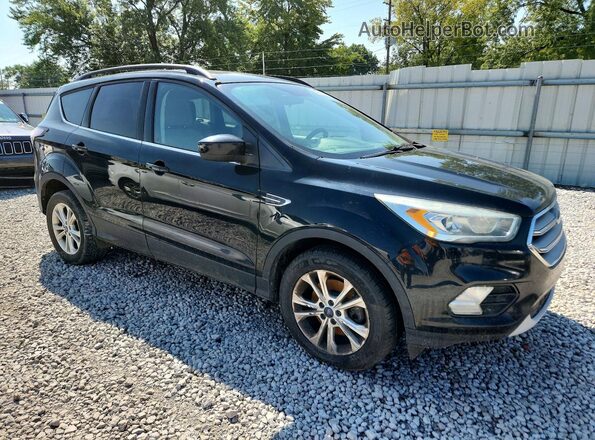 1FMCU9GD6HUD45046 2017 FORD ESCAPE Black Przód prawy