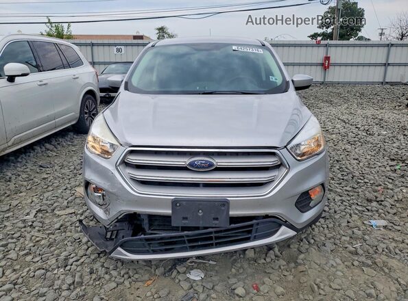 1FMCU9GD8KUC19021 2019 FORD ESCAPE Silver Դիմացի տեսք
