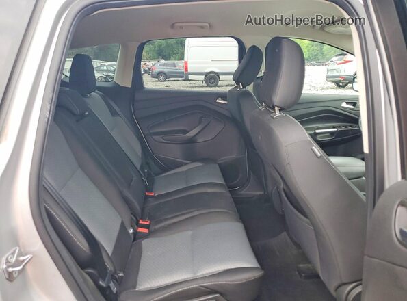 1FMCU9GD8KUC19021 2019 FORD ESCAPE Silver Սալոնի հետևի տեսք