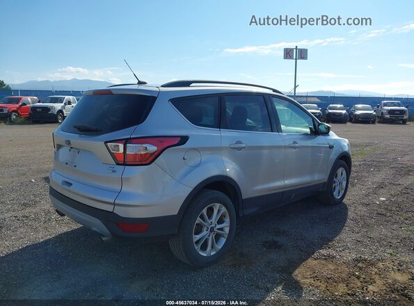 1FMCU9GD9JUC38806 2018 FORD ESCAPE Silver Задня права чверть