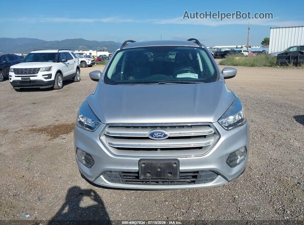 1FMCU9GD9JUC38806 2018 FORD ESCAPE Silver Вид щитка приладів