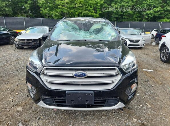 1FMCU9GD9JUC40703 2018 FORD ESCAPE Черный Вид спереди