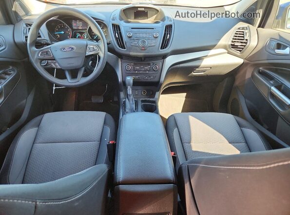 1FMCU9GDXHUE83270 2017 FORD ESCAPE Blue Вид панелі приладів