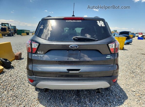 1FMCU9GDXJUB46880 2018 FORD ESCAPE Gray Widok z tyłu