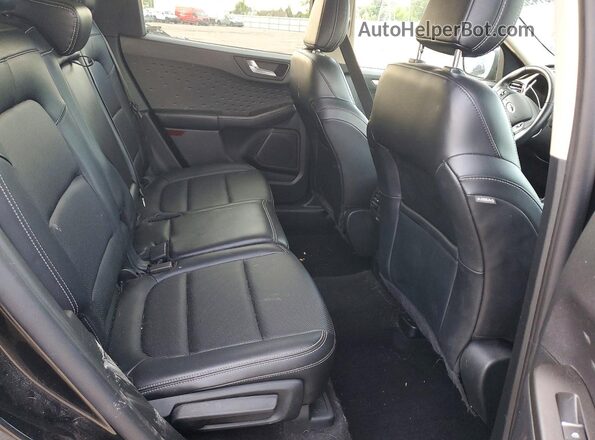 1FMCU9H6XLUB89554 2020 FORD ESCAPE Black Вид задньої частини салону