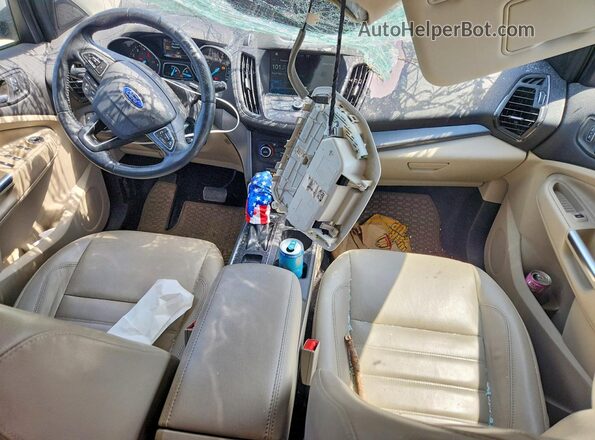 1FMCU9HD7JUC89459 2018 FORD ESCAPE Серебряный Вид панели приборов