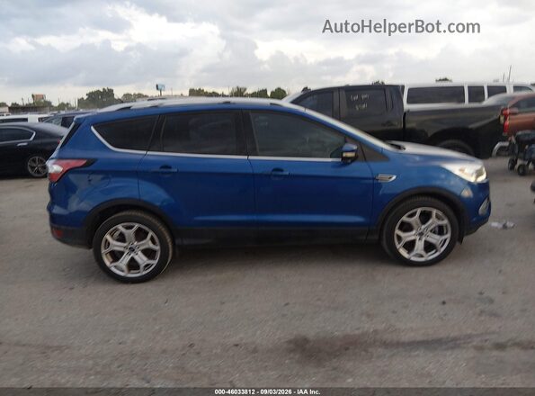 1FMCU9J91HUE53966 2017 FORD ESCAPE Blue Vista interior trasera