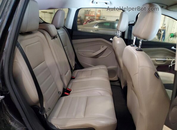 1FMCU9J91KUC33461 2019 FORD ESCAPE Black Rear seats view