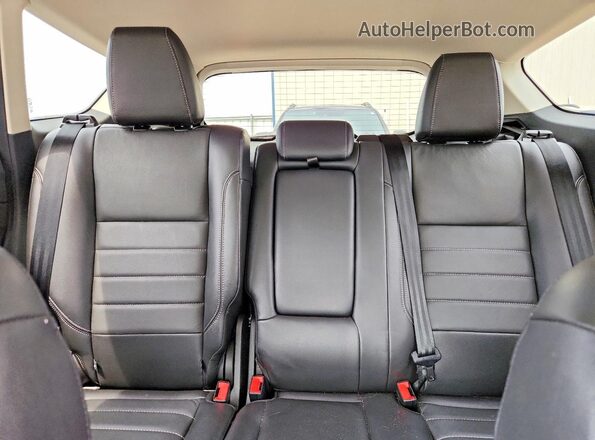 1FMCU9J98GUB68258 2016 FORD ESCAPE Серебряный Вид задних сидений