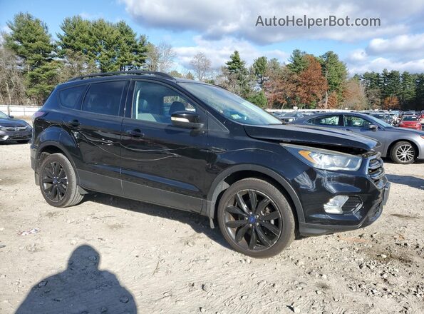 1FMCU9J99HUA74035 2017 FORD ESCAPE Black Delantero derecho