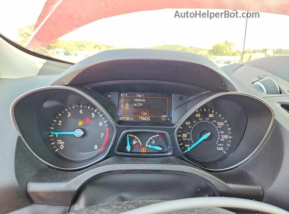 1FMCU9J9XJUD44167 2018 FORD ESCAPE Red Սարքավորումների վահանակի տեսք