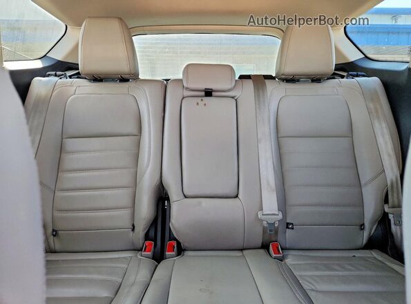 1FMCU9J9XJUD44167 2018 FORD ESCAPE Red Հետևի նստատեղերի տեսք
