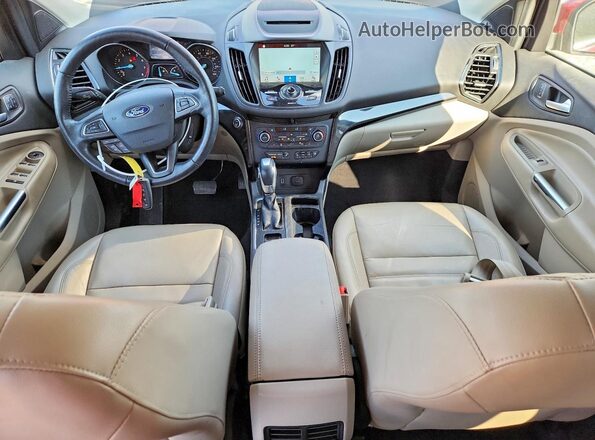 1FMCU9J9XJUD44167 2018 FORD ESCAPE Red Առջևի վահանակի տեսք