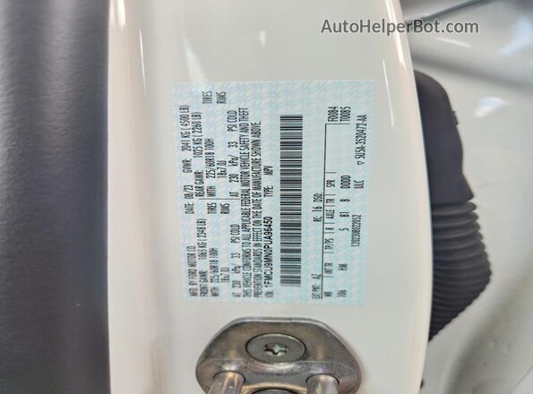 1FMCU9MN0PUA96450 2023 FORD ESCAPE White VIN կոդի պիտակի տեսք