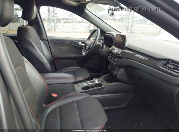 1FMCU9NA6SUB22957 2025 FORD ESCAPE Серый Вид салона спереди