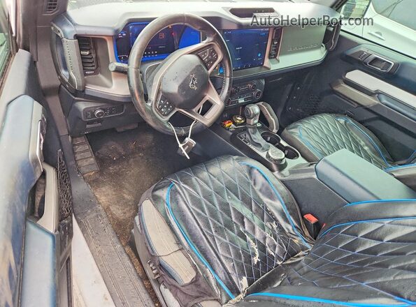 1FMDE5AP1NLB69795 2022 FORD BRONCO Белый Вид панели приборов