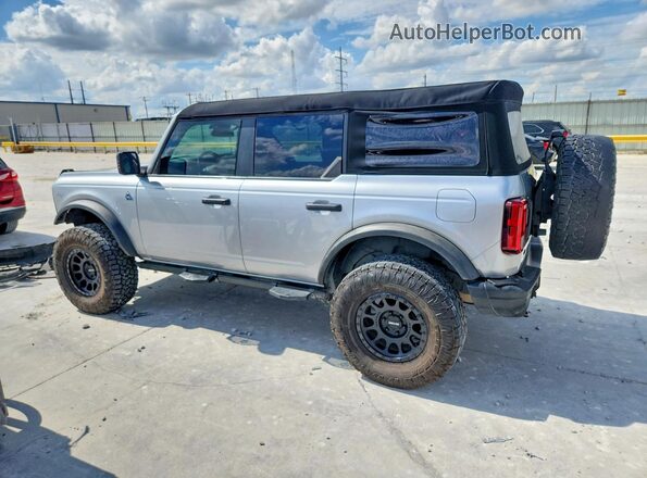 1FMDE5BH6PLB10378 2023 FORD BRONCO Silver Задня ліва чверть