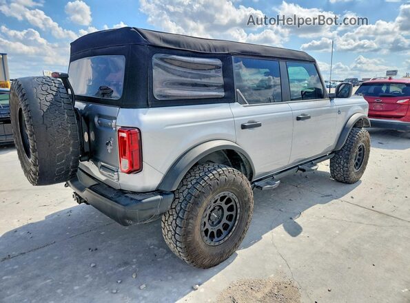 1FMDE5BH6PLB10378 2023 FORD BRONCO Silver Задня права чверть