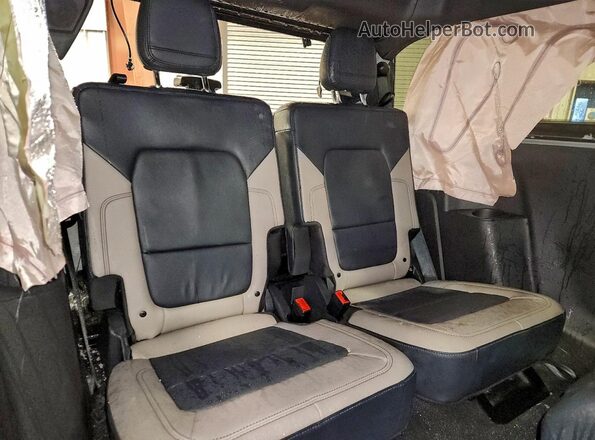 1FMDE5CP7PLB55934 2023 FORD BRONCO Серый Вид задних сидений